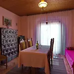 And Toka Gostinjska kuća
