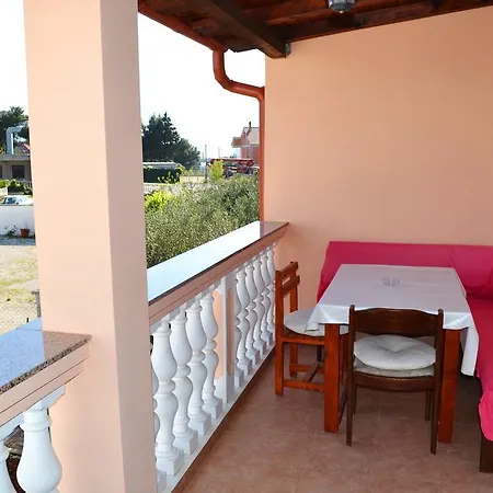 Gasthuis Apartment&rooms Toka 3*