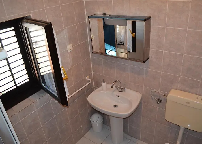 And Toka 3* Задар